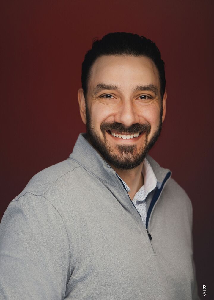 Lance DaSilva, Real Estate Broker in Bloomington, Scheetz