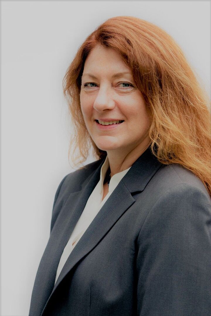 Gail Saetta,  in Hauppauge, Realty Connect
