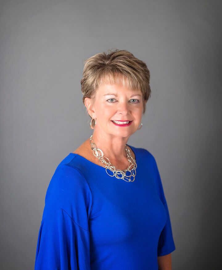 Bettina Scharrer, Real Estate Salesperson in Centerville, Heritage