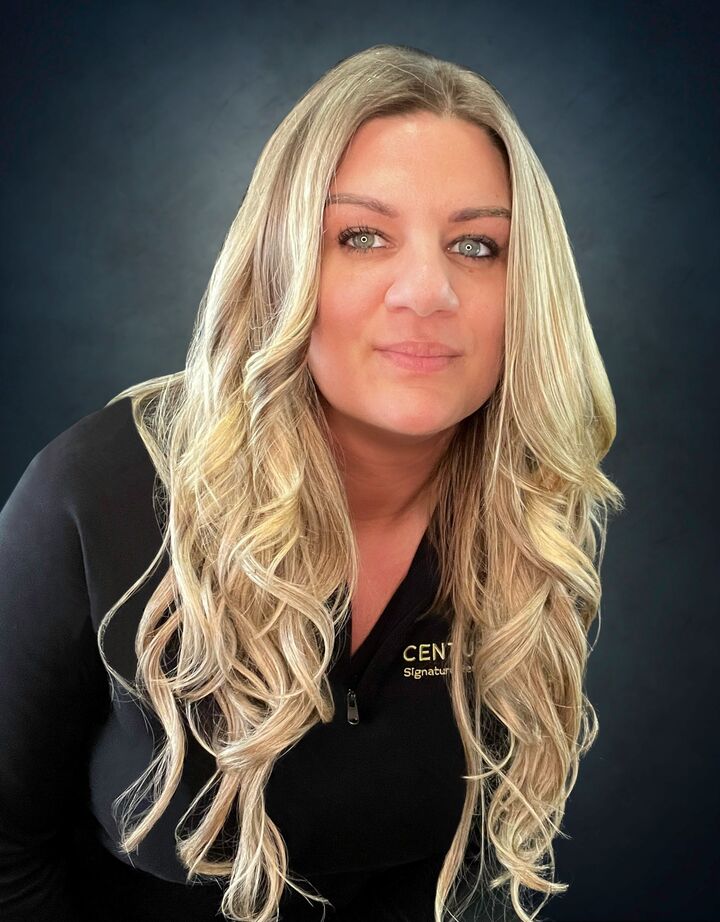 Angela Proderut, Real Estate Salesperson in Bay City, Signature Realty