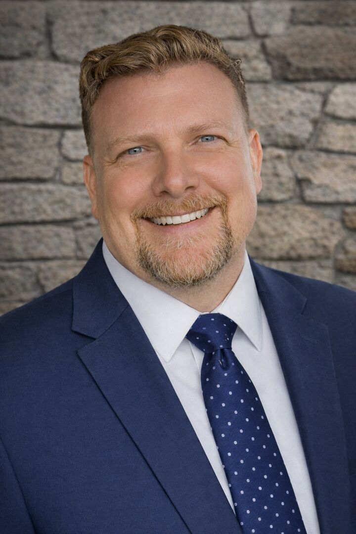 James Day, Real Estate Salesperson in Berea, Pinnacle