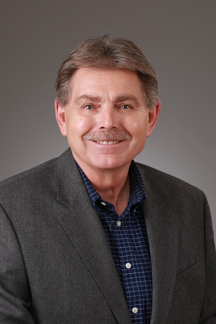 Vic Williamson, Real Estate Salesperson in Mount Pleasant, Mt. Pleasant Realty