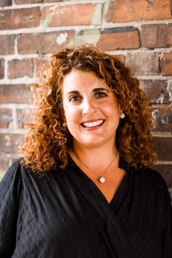 Stephanie Cowart, Real Estate Salesperson in Gulfport, Alfonso Realty