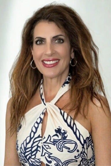 Stephanie Cowart, Real Estate Salesperson in Gulfport, Alfonso Realty