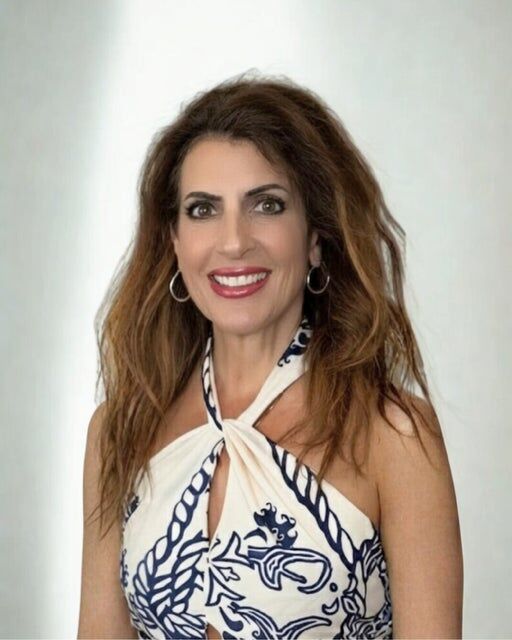 Stephanie Cowart, Real Estate Salesperson in Gulfport, Alfonso Realty, Inc.