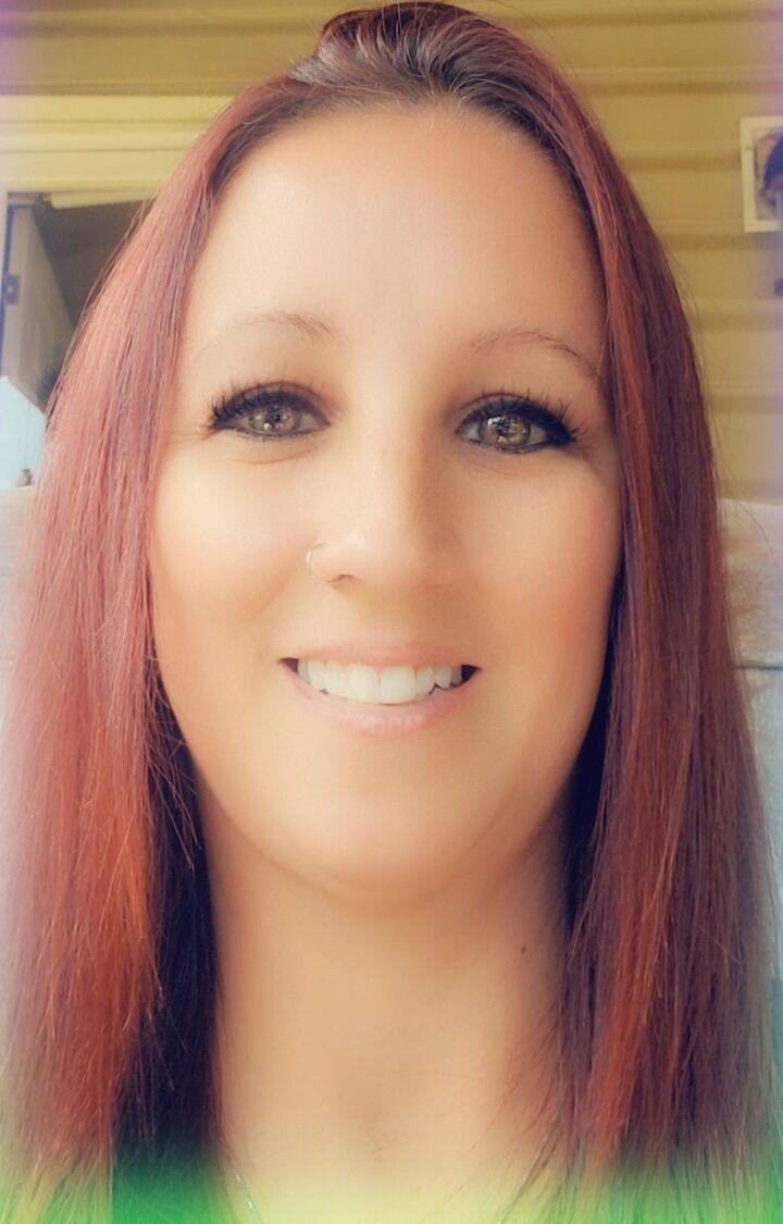 Renee Carr,  in Lexington, 803