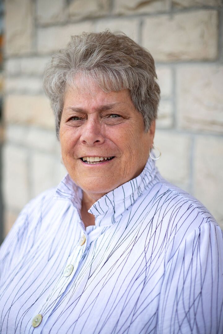 Sarah Bengtson, Real Estate Salesperson in Clinton, Howes & Jefferies