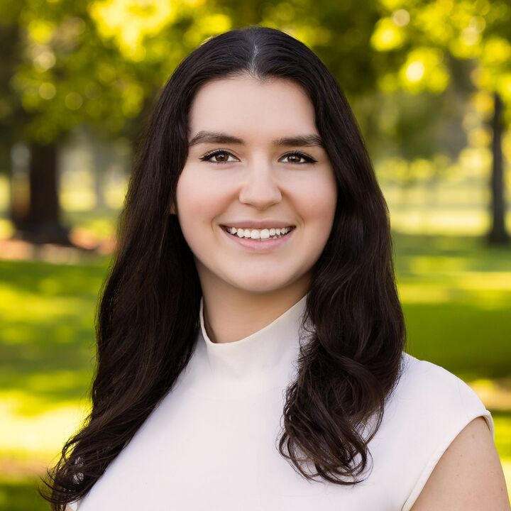 Angelina Mala,  in San Jose, Anew Realty