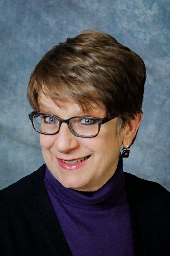 Linda Abrams, Real Estate Salesperson in Milford, ERA Key Realty Services