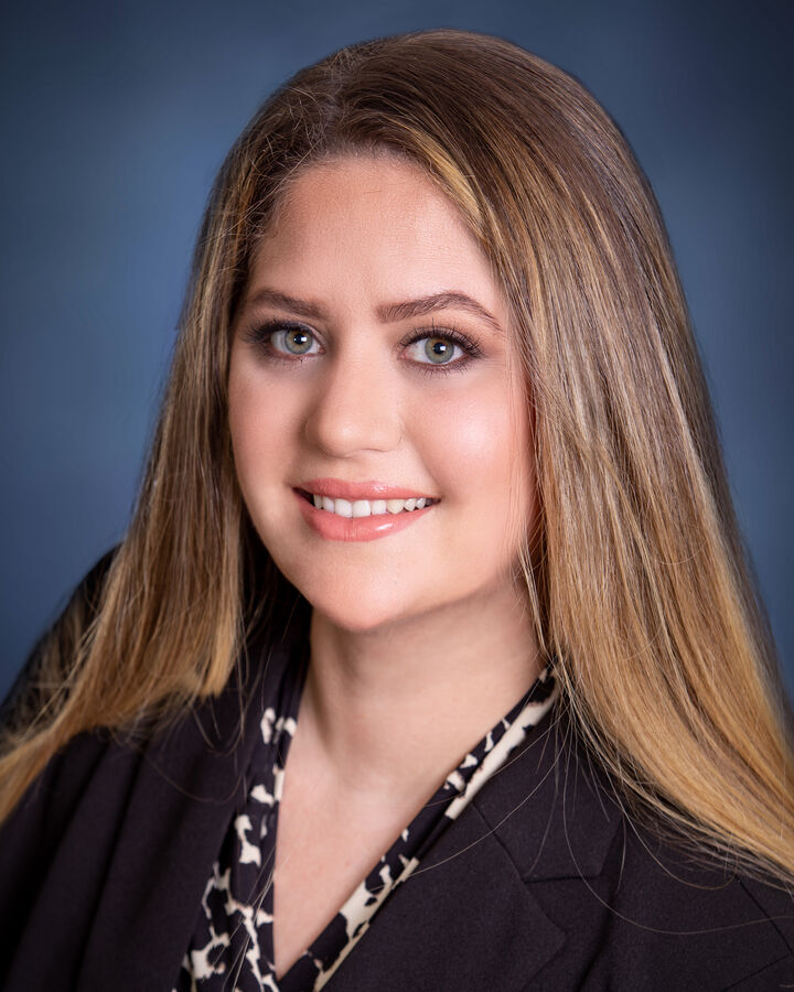 Sabrina Salinas Porter Ranch (West) Pinnacle Estate Properties