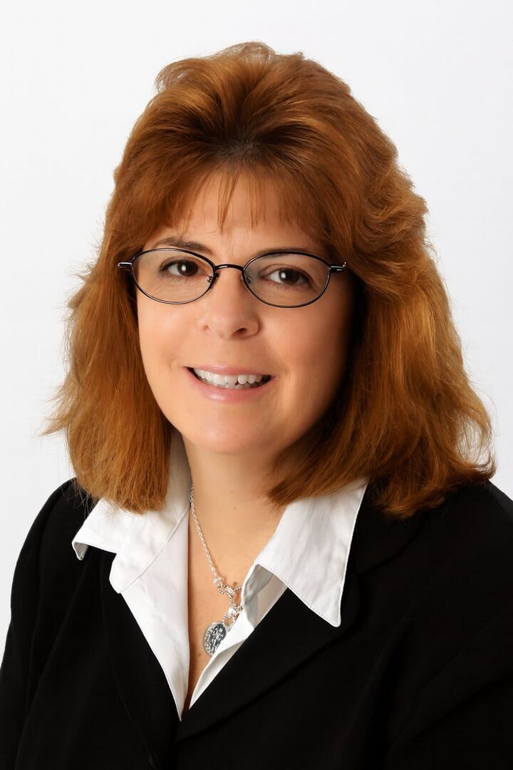 Sandi Souden, Real Estate Salesperson in State College, GSA Realty