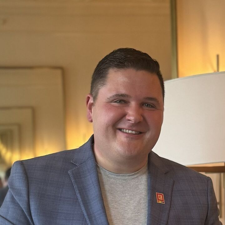 Ryne Shadday, Real Estate Broker in Bloomington, Scheetz