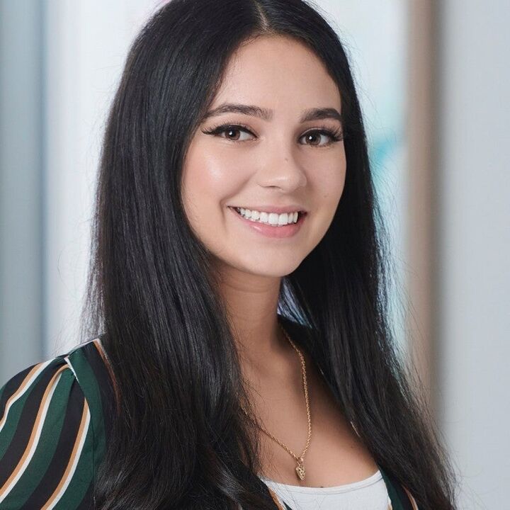 Amber Irwin, Real Estate Broker in Richmond, First Realty Group