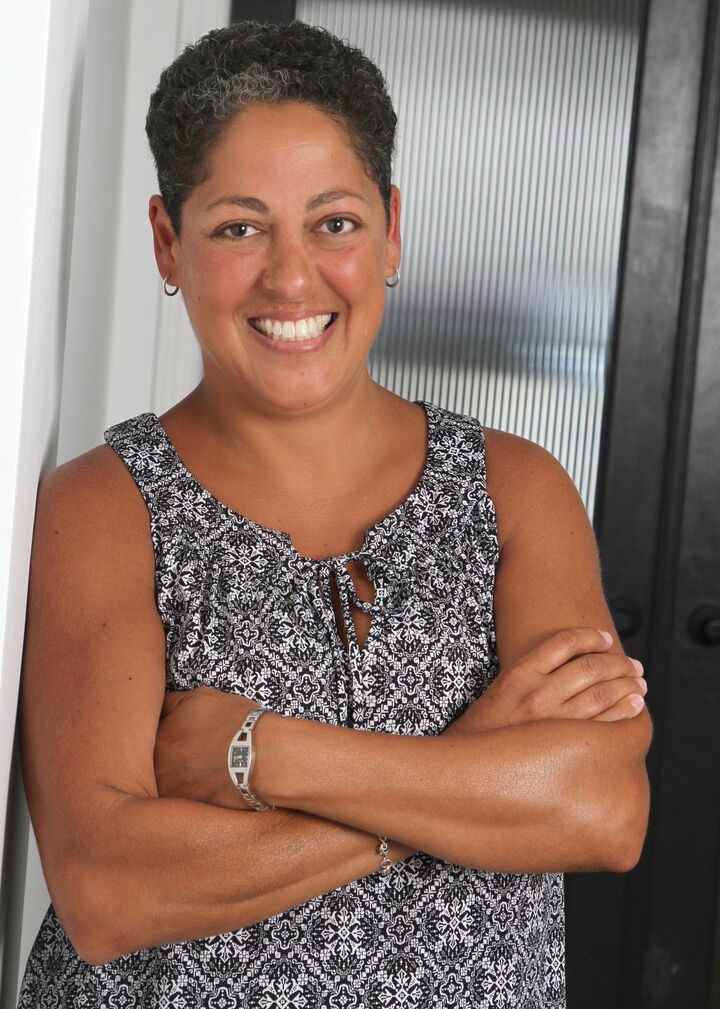 Dena Anbar, Real Estate Broker in Jacksonville, Coastal Advantage