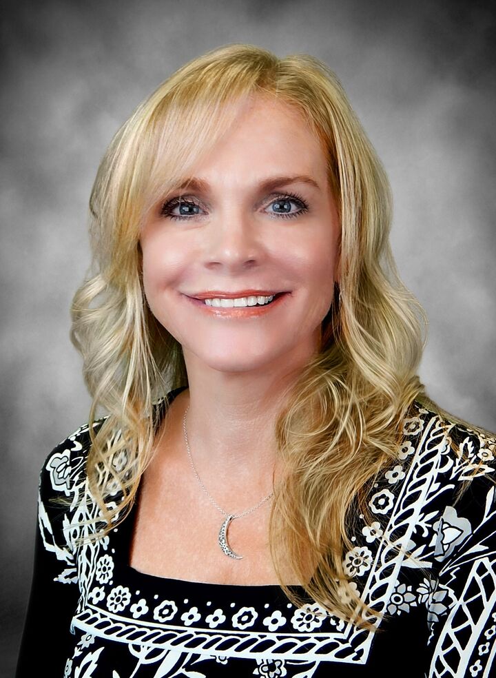 Peggy Nenos,  in Babylon, Realty Connect