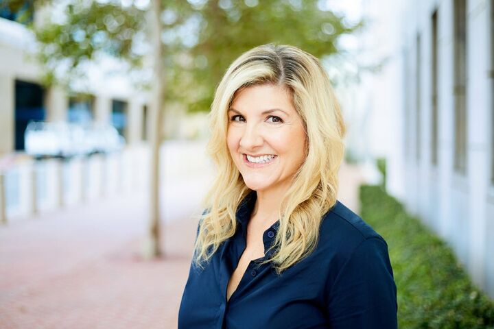 Wendy Cendro, Real Estate Salesperson in Huntington Beach, Campbell Realtors