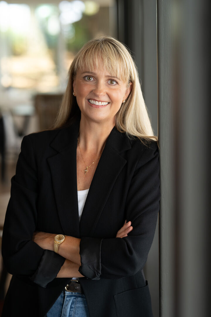 Lacey Stark,  in Salem, Windermere