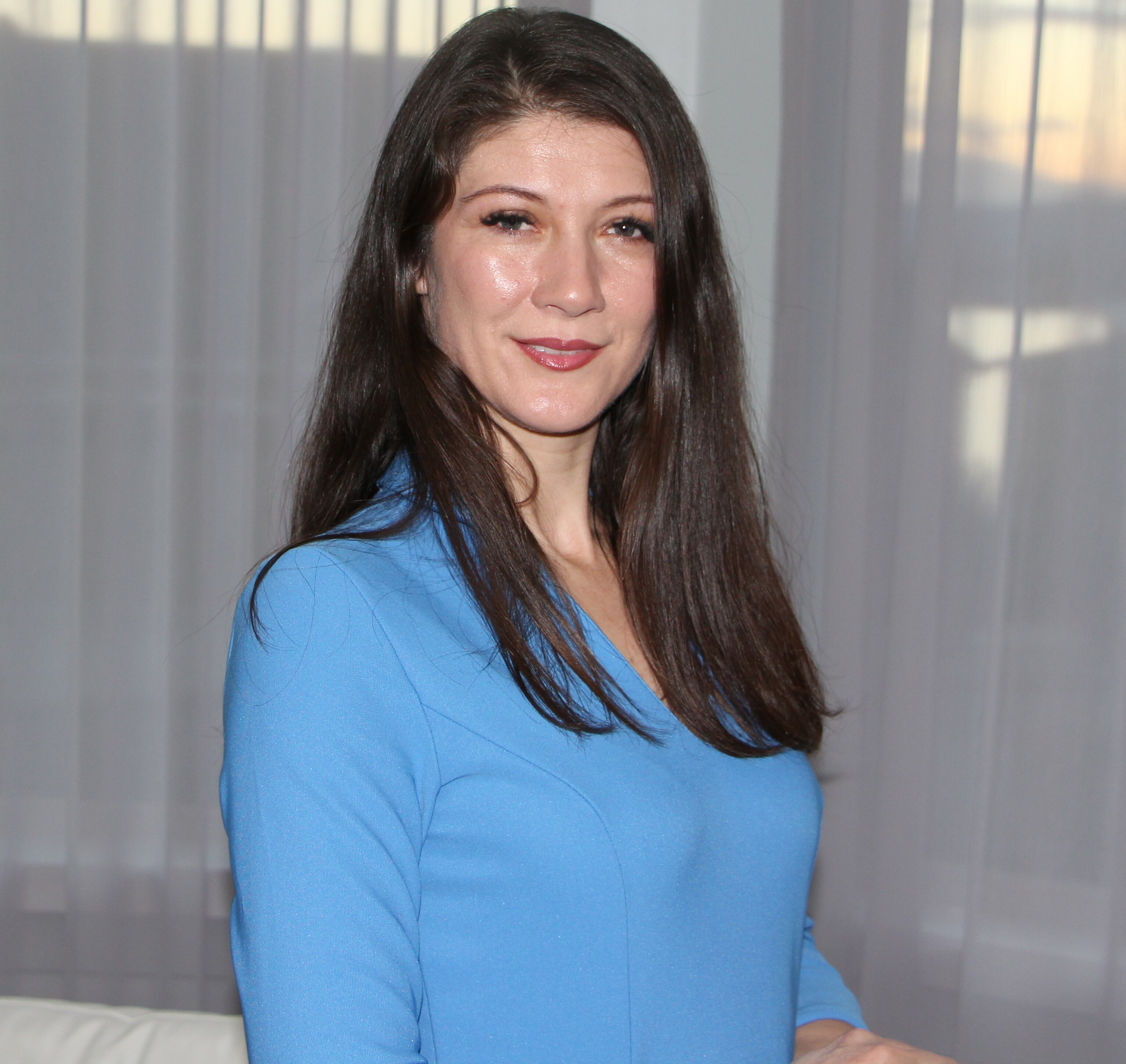 Dina Kyaburu, in Vancouver, Professional Realty Services
