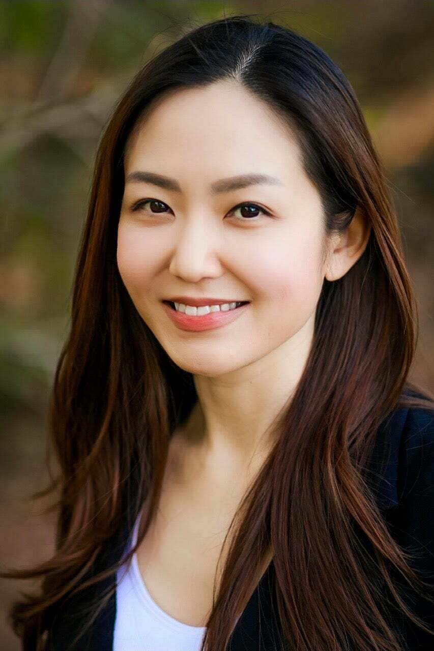 Julie Choe,  in Cary, Paracle