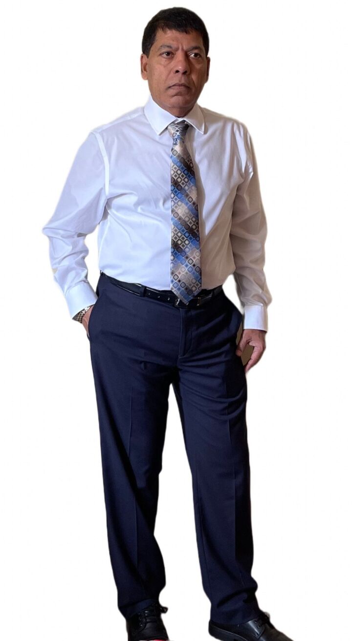 Akil Jumai,  in Woodbury, Realty Connect