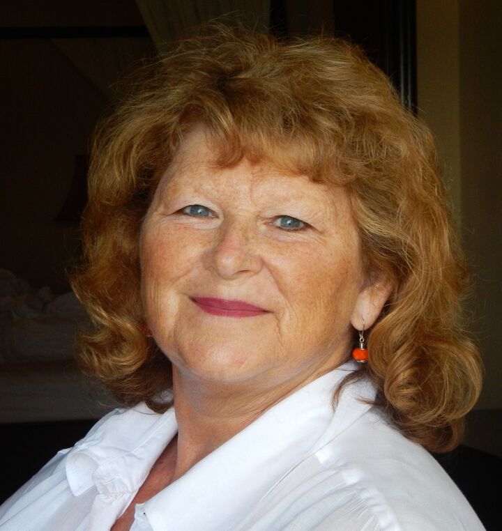 Debra 