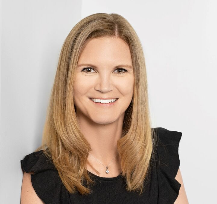 Anna Snell, Real Estate Broker in Carmel, Scheetz