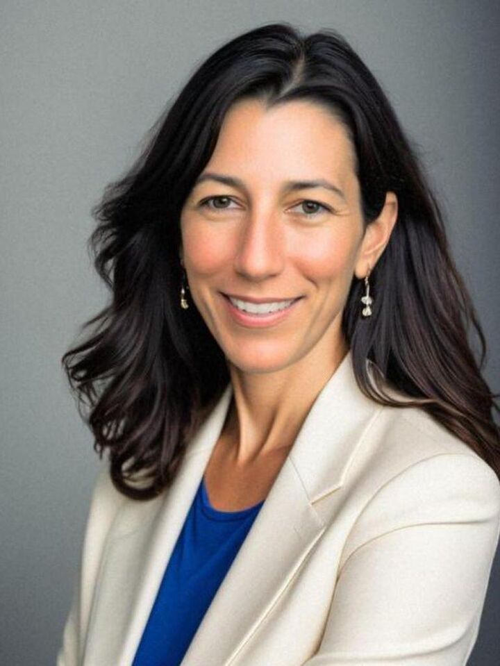 Nicole Blasucci, Real Estate Salesperson in Port Townsend, Best Homes