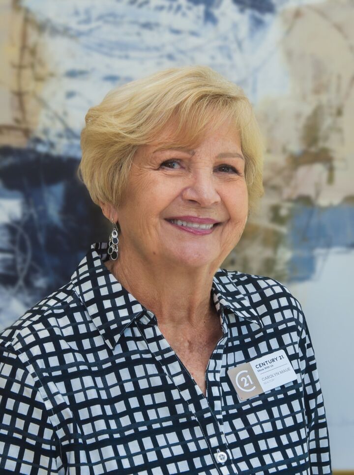 Carolyn Maue,  in Palm City, Move With Us