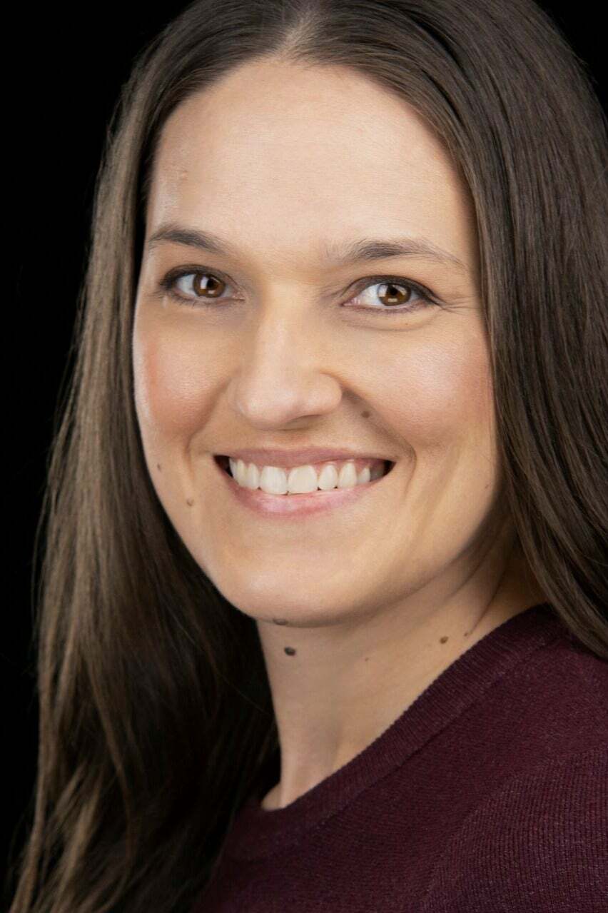 Molly Baine, Real Estate Salesperson in Coeur D Alene, Schneidmiller Realty