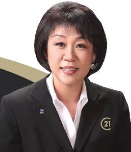 Myung Kim, Real Estate Salesperson in Lancaster, Masters