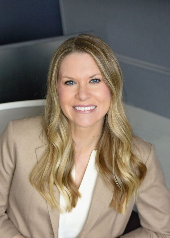 Nicole Holbrook, Real Estate Salesperson in Springboro, Heritage