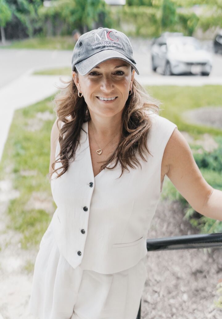 Melissa Hackford, NYS LICENSED REAL ESTATE SALESPERSON - # 10401287508 in  Vestal , Warren Real Estate