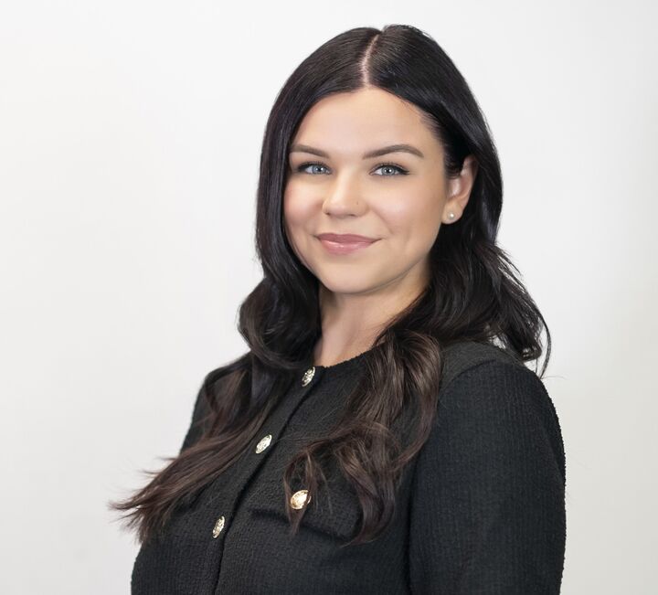 Taylor Wood, Real Estate Broker in Hickory Hills, New Beginnings