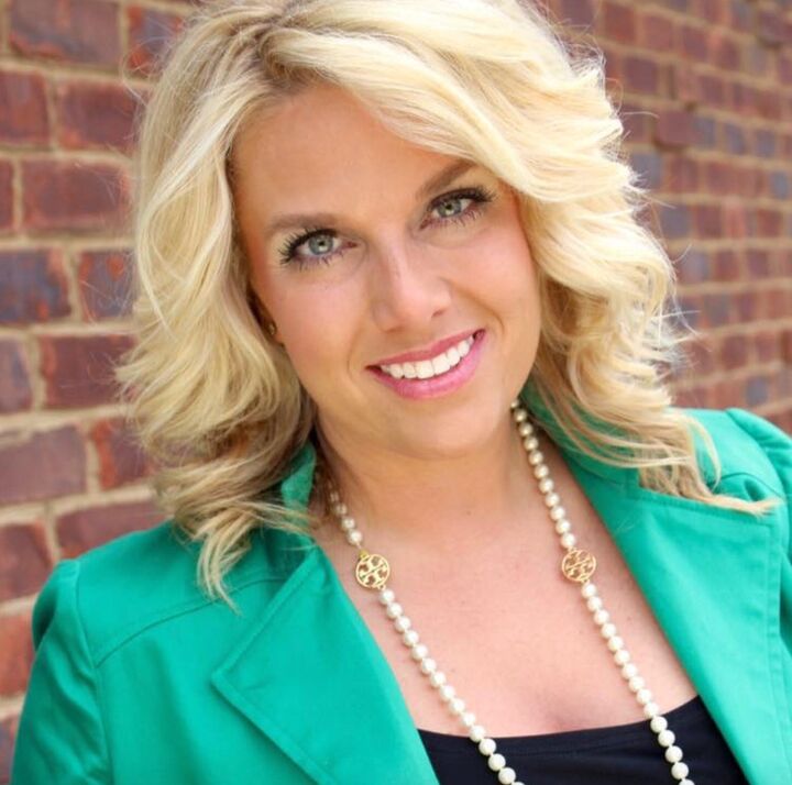 Danielle Coleman, Associate Real Estate Broker in Hendersonville, Wright Realty