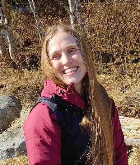 Gwen Place, Associate Real Estate Broker in Juneau, Race Realty