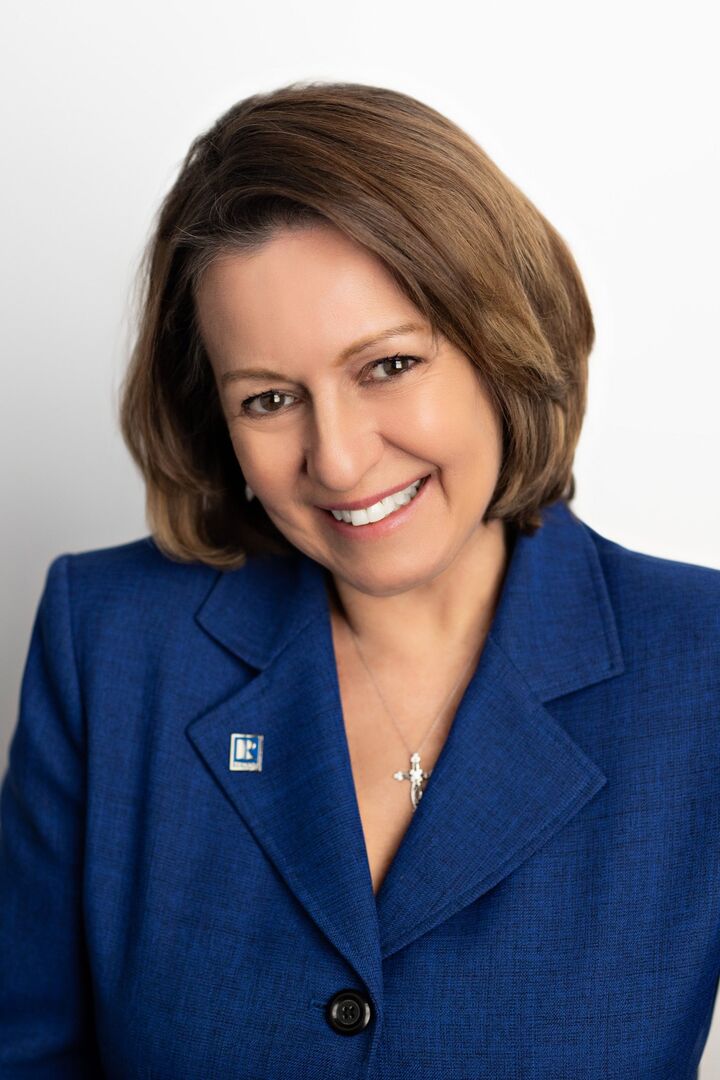 Rita Carlson, Real Estate Salesperson in Coeur D Alene, Beutler & Associates