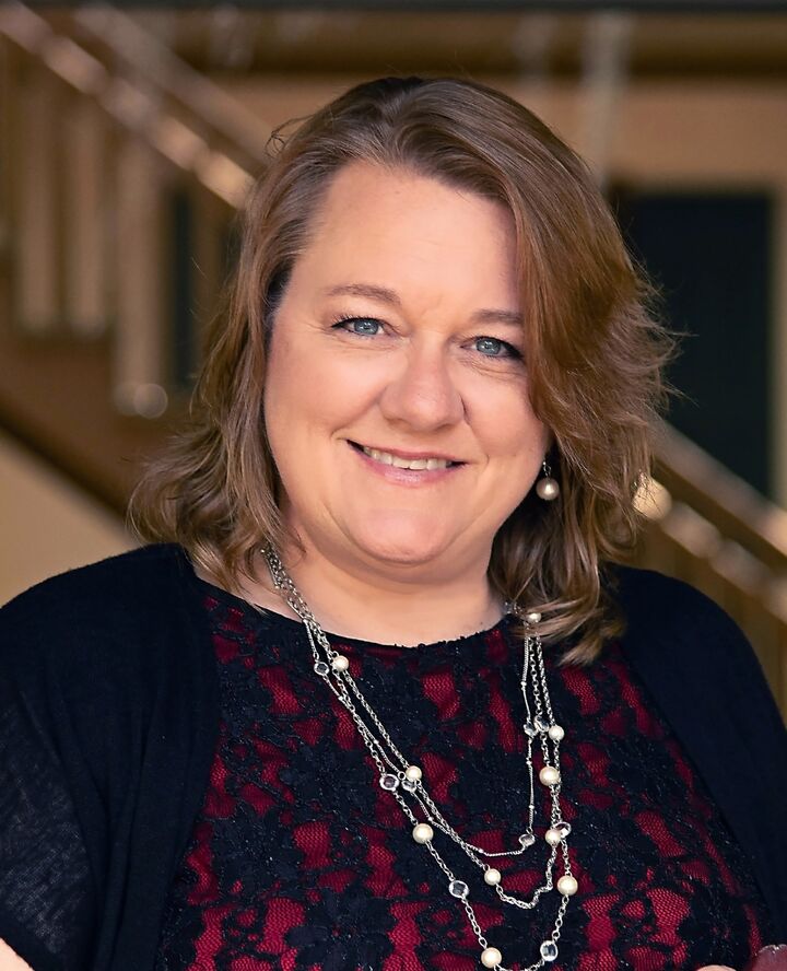 Donna Cole,  in Bluffton, Paracle