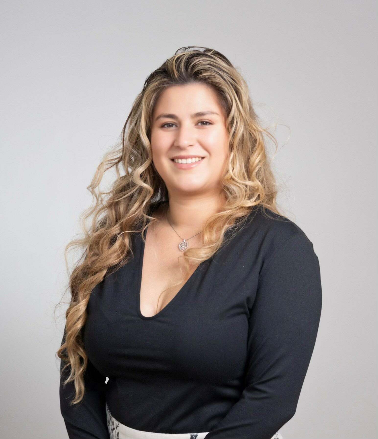 Nathalie Partovi, Real Estate Salesperson in Easton, Hearthside