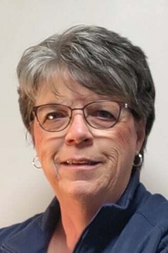 Carolynn Middleton, Associate Real Estate Broker in Port Huron, Professionals