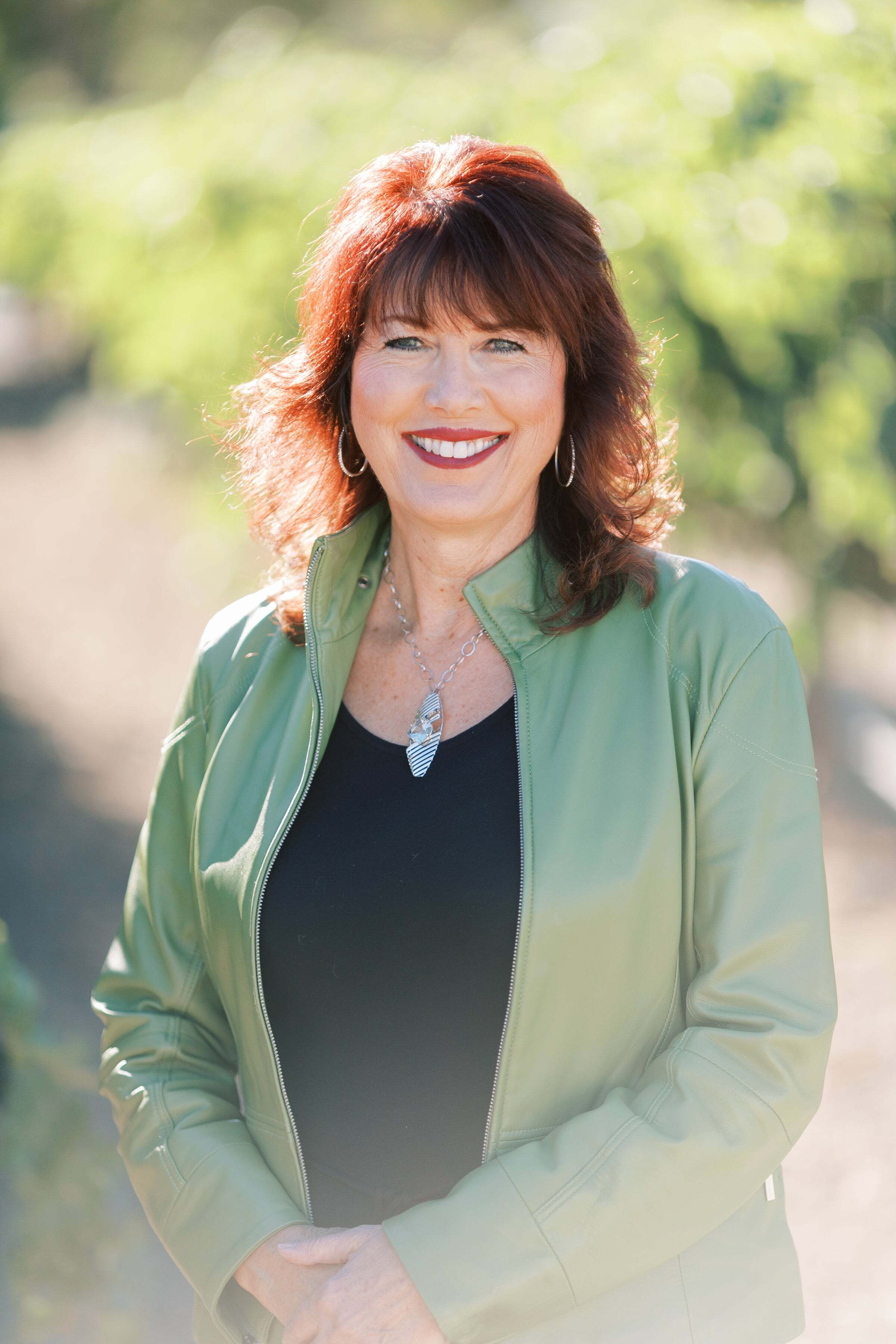 Lisa Faria, Real Estate Salesperson in San Jose, Icon Properties