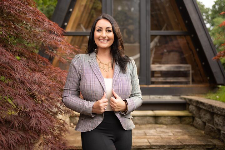 Stacy Stewart, Real Estate Salesperson in Calhoun, Kinard Realty