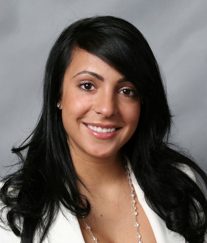 Chrys Sotiriou, Real Estate Broker in Addison, Circle
