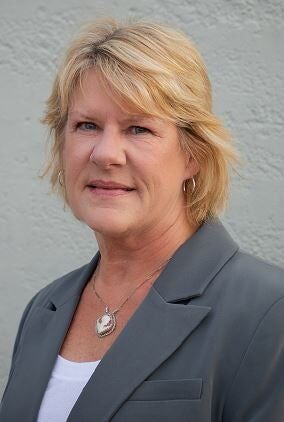 Leigh Anne Leech, Real Estate Salesperson in Bay Saint Louis, Alfonso Realty, Inc.