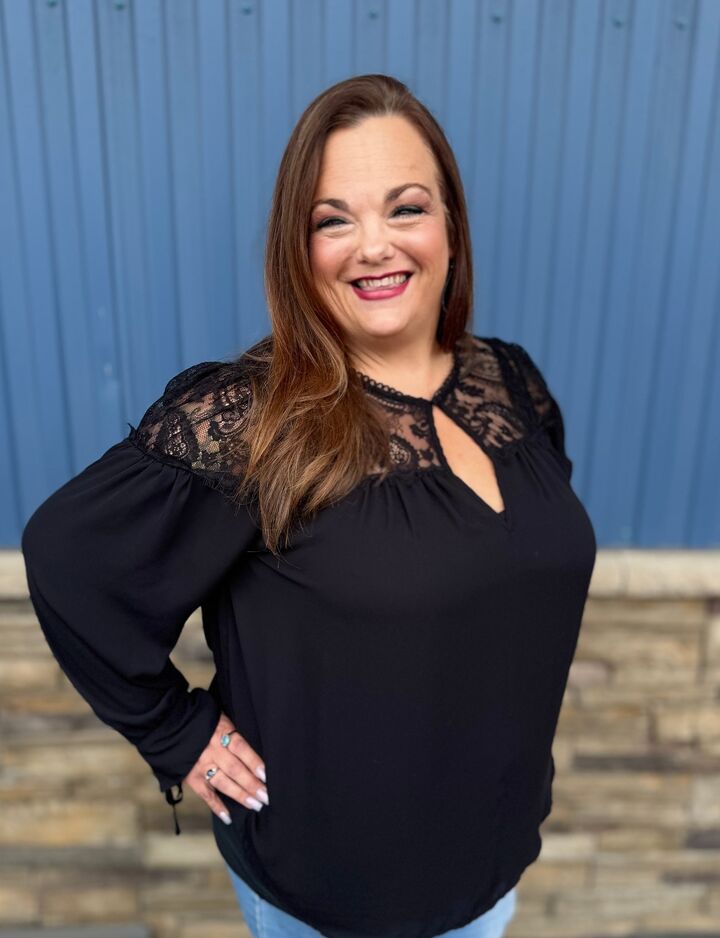 Amber Goggia, Real Estate Salesperson in Soldotna, Realty Solutions
