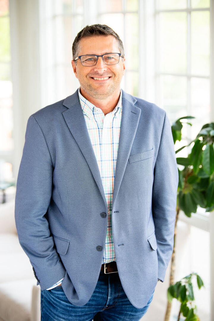 Bruce Hartman, Real Estate Broker in Charlotte, Paracle