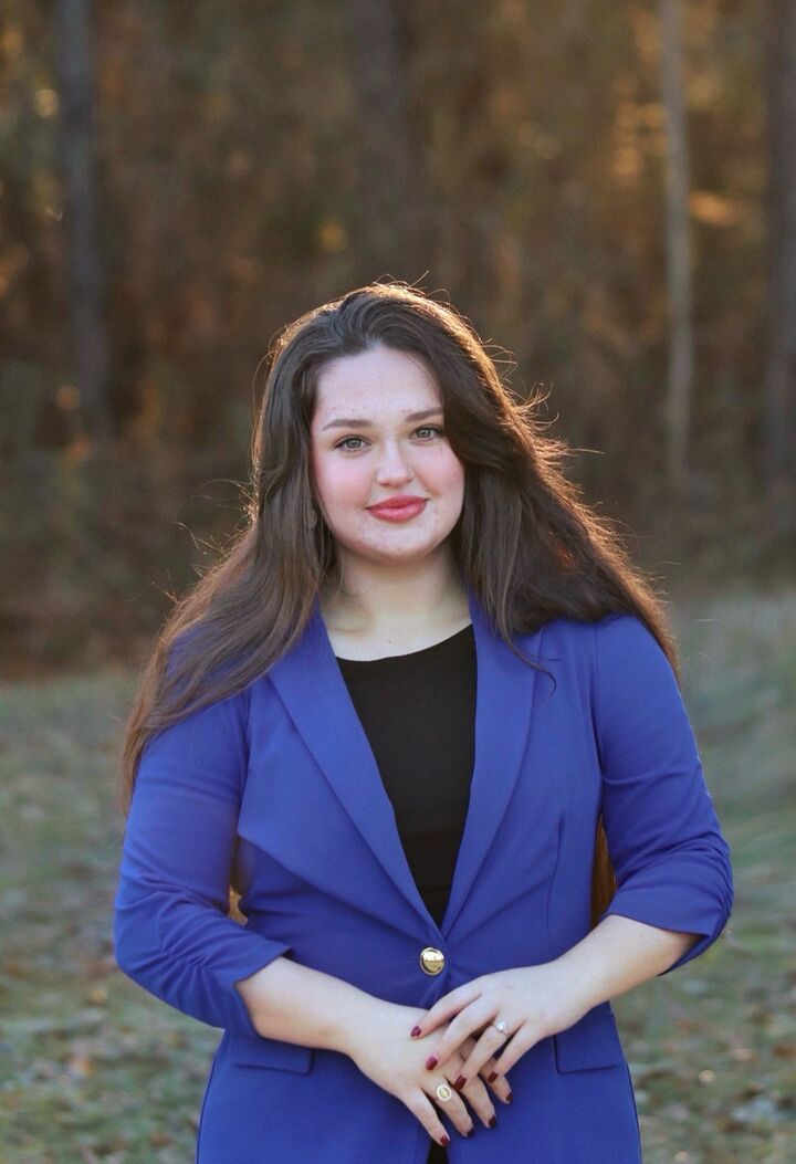 Lourdes Valverde, Real Estate Salesperson in Diamondhead, Alfonso Realty, Inc.