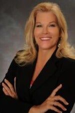 Trish Searfoss, Affiliate Broker in Brentwood, Southern Realty