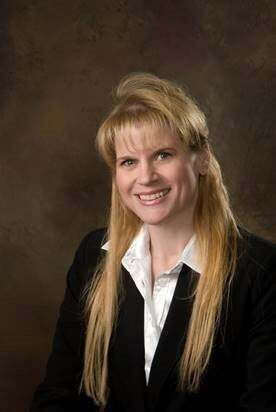 Stephanie Wright, Real Estate Salesperson in Visalia, Bloom Group