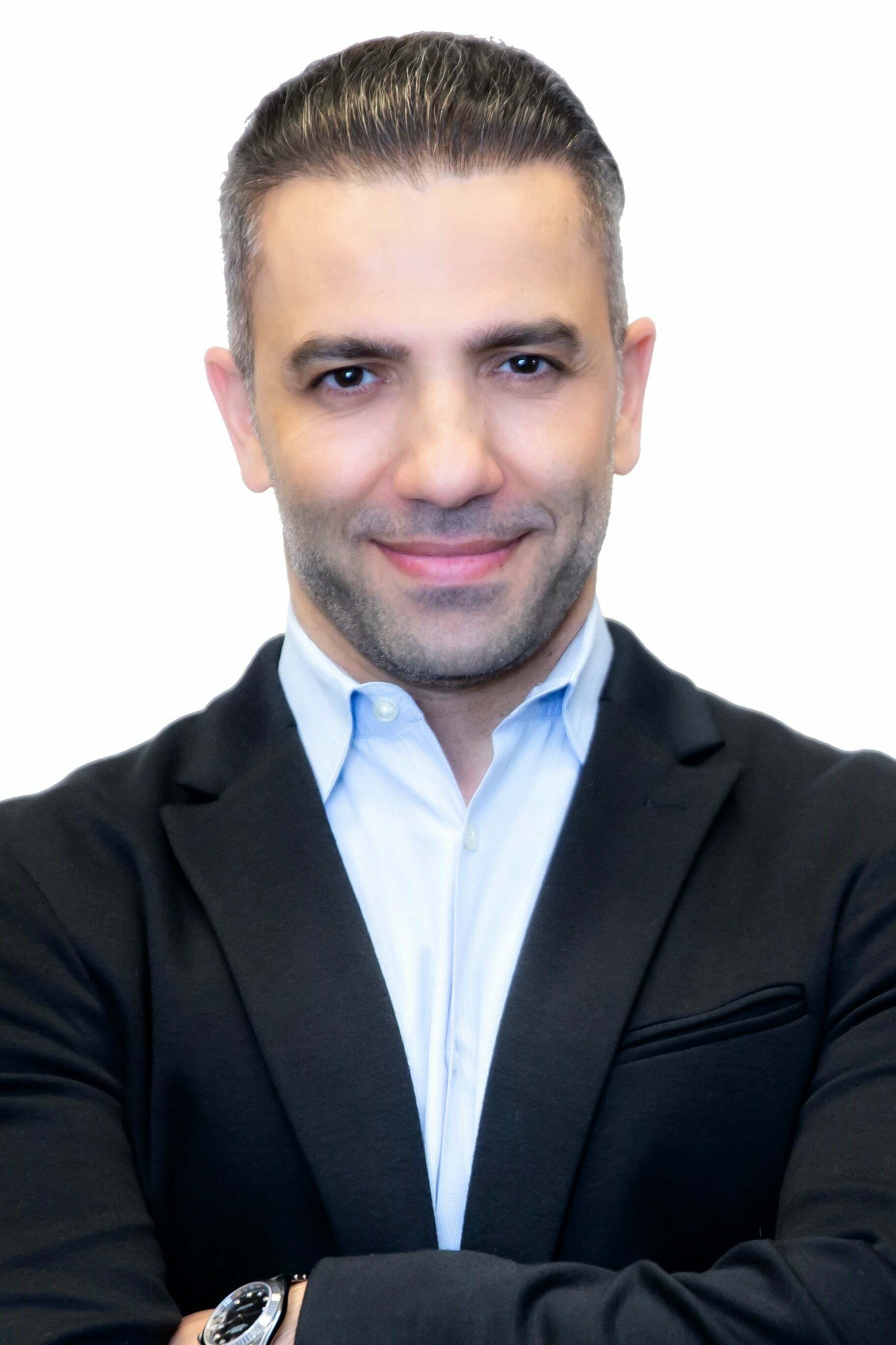 Masoud Ardalan,  in Irvine, Platinum Properties