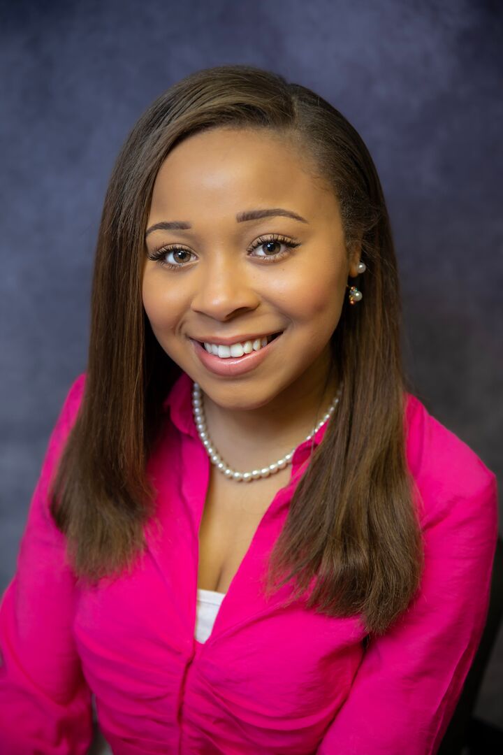 Alana Vaughn Burtley, Real Estate Salesperson in Lansing, Affiliated